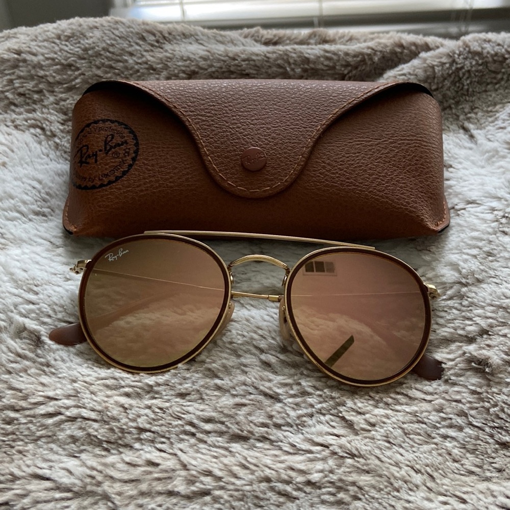 Ray Ban polarized sunglasses. Like brand new. Only wore once.
